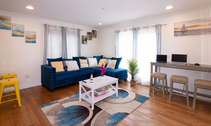 Freeport House | Yachtsman's Cove! Features 3 Levels Living Space in Freeport, NY