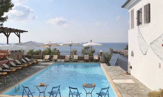 Votsi Apartment | Yalis Hotel