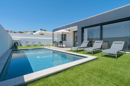 Lourinha Villa | Yama House with private swimming pool