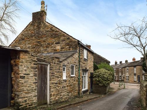 Mottram in Longdendale House | Ye Olde Mottram Chip Shop