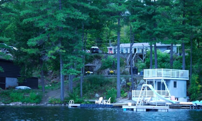 Leeds and the Thousand Islands Cottage | Year Round Lakefront Property On Beautiful Charleston Lake