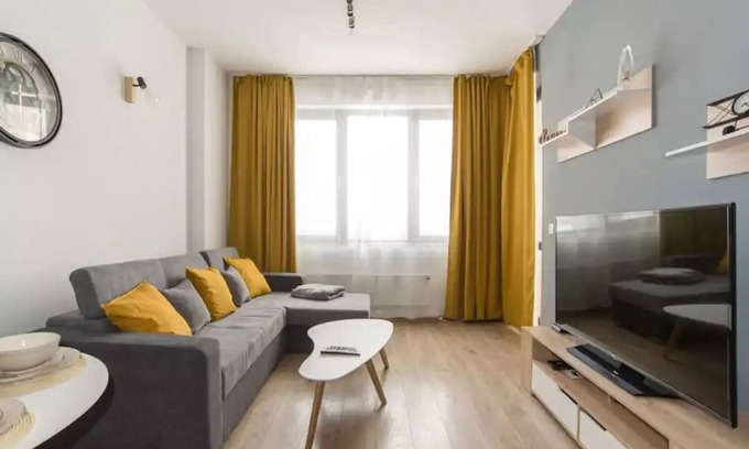 Lozenets Apartment | Yellow Apart @ Modera Residence, Sofia