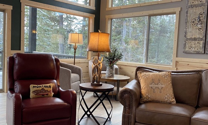 West Yellowstone Cabin | Yellowstone's LUXURY Cabin Retreat, w/Hot Tub! Ten Minutes from Yellowstone NP!