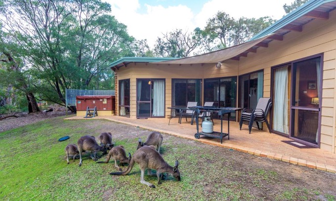 Metricup Cabin | Yelverton Brook Conservation Sanctuary