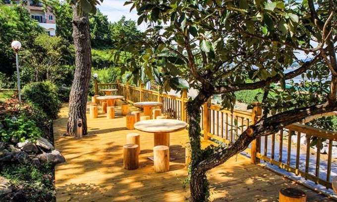Dolsan-eup House | Yeosu Hayanjeongwon Pension