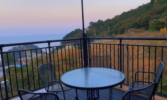 Soyul House | Yeosu The Pogeun Pension
