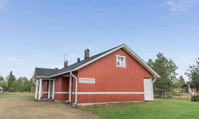 Akaslompolo House | Ylläskarpalo 2 Keskimmäinen by Interhome