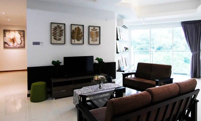 Kota Kinabalu Condo | YO.OM Families Gateway Luxury Condo 6-9 Pax