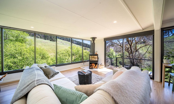 Delamere House | Yoho House - a luxurious farm house set in nature
