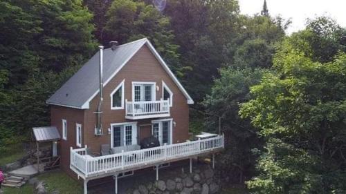 Lac-Superieur Ski Chalet | Yomi Chalet