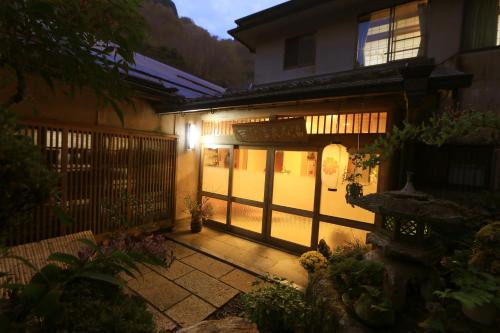 Yoshino Hotel | Yoshinoonsen Motoyu