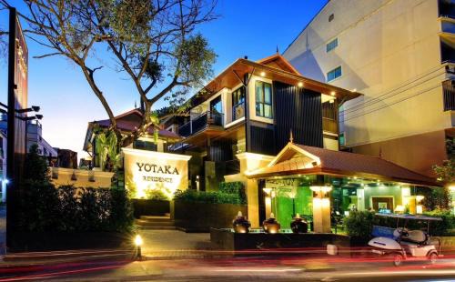 Phlabphla Hotel | Yotaka Bangkok Hotel