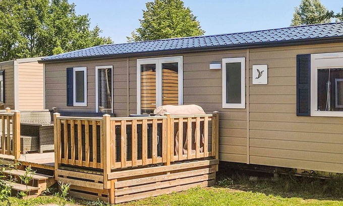 Lauwersoog House | You and your children will spend a fun and eventful vacation in a beautiful vacation park with many