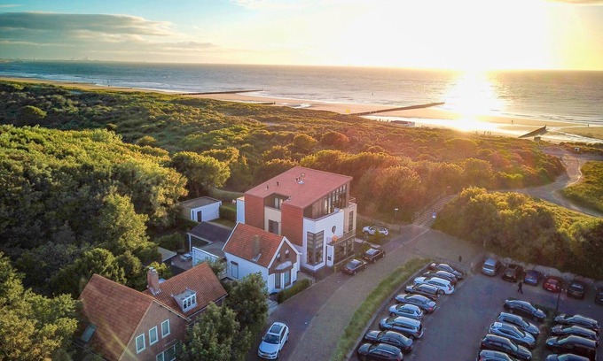 Cadzand-Bad Apartment | You couldn't be closer to the beach