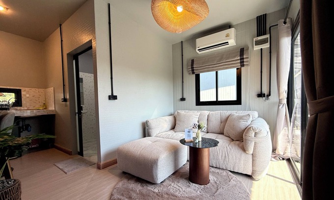 Ko Pha-ngan House | You will Enjoy a Stylish Stay with 4K Curved Monitor, Cozy Couch & Central Spot
