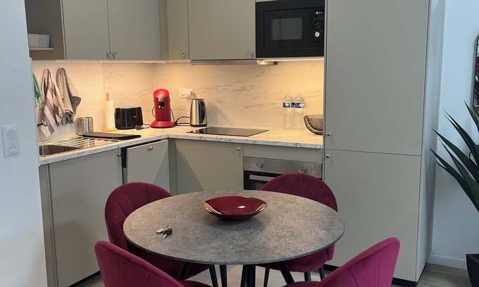 Livry-Gargan Apartment | Your cosy nest in Livry Gargan, about 25 minutes by public transport from Paris