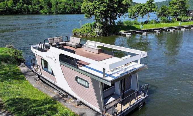 Obernzell Boat Rental | Your dream home on the water!