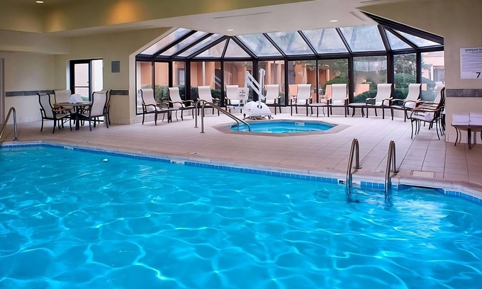 Waldron Resort | Your Gateway to Kansas City Thrills! 3 Relaxing Units! Pets Allowed