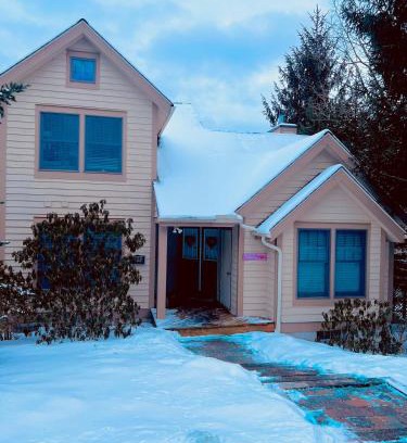 Tannersville House | Your Gateway to Pocono!