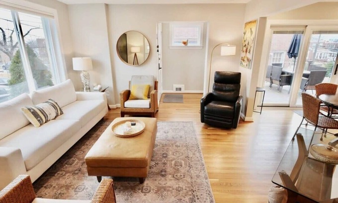 Northeast House | Your Happy Place Entire Home - With Parking!