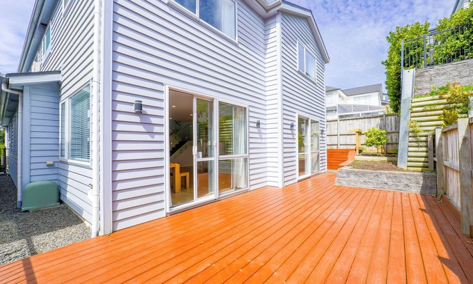 Long Bay House | Your Holiday Retreat in Long Bay