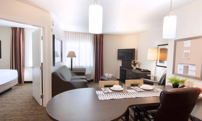 Anaheim Resort Resort | Your Home Away From Home! 2 Classy Units, Near Great Wolf Lodge Water Park
