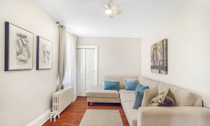 Thorold House | Your home away from home in Thorold, ON - Niagara Falls