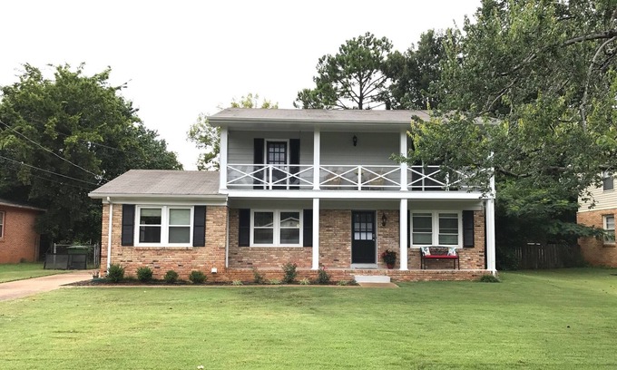 Huntsville House | Your home away from home.--