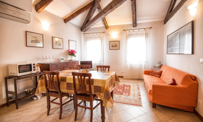 Castello Apartment | Your home in Venice, 2 bedrooms, 2 bathrooms, WIFI, AC