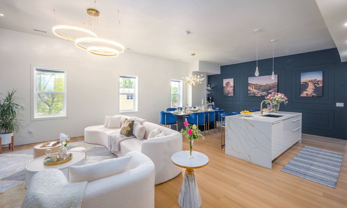 Drumheller Apartment | Your luxury vacation begins here!