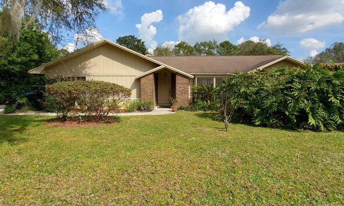 Wekiva Springs House | Your Oasis Home