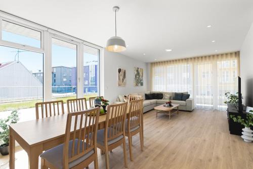 Vesturbær Apartment | Your Perfect Oasis with Large Porch & Scenic Views