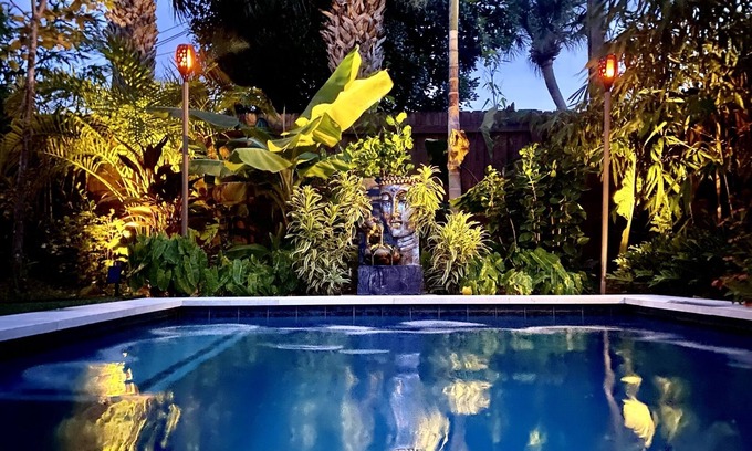 Parker Ridge Cottage | Your Private Tropical Oasis