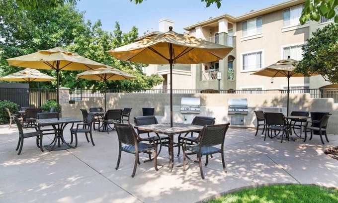 Antioch Apartment | Your Quiet and discrete getaway awaits you Suite Haven Lone tree.