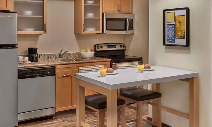 Highland Hills House | Your Relaxing Getaway Awaits! Pets Allowed, FREE Parking!