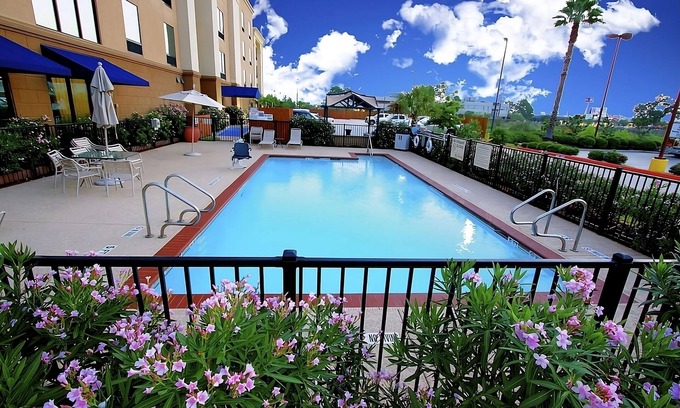 Tomball Hotel | Your Relaxing Getaway Awaits! Outdoor Pool, Onsite Parking, Breakfast!