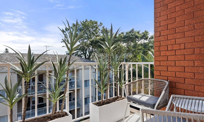 Balmain Apartment | Your Stylish Balmain Retreat