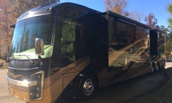 Gunter Afs House | Your Vacation in Style! Enjoy your family on the Road with Comfort & Class!!
