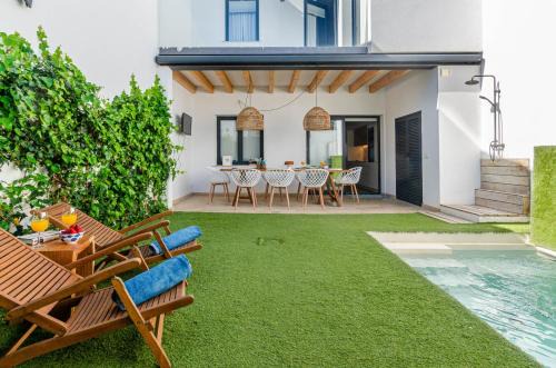 Can Picafort Villa | YourHouse Els Nins villa