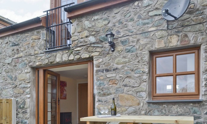 Bodedern Cottage | Ysgubor Myfi - UK6001
