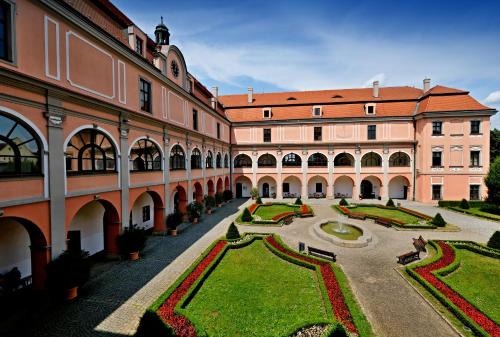 Valasske Mezirici House | Zámecký Penzion