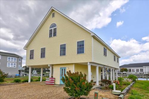 Captain's Cove House | Z-3333 Blackbeard Rd