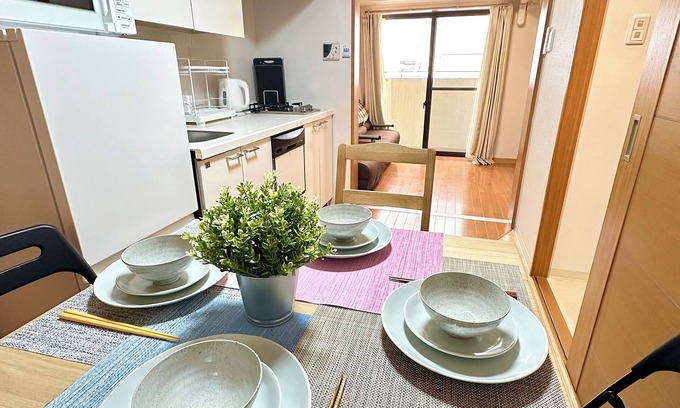 Kita Apartment | Z Apartment Tenjinbashi - Shop, Food, Explore & Easy Day Trip Kyoto, Nara, Kobe