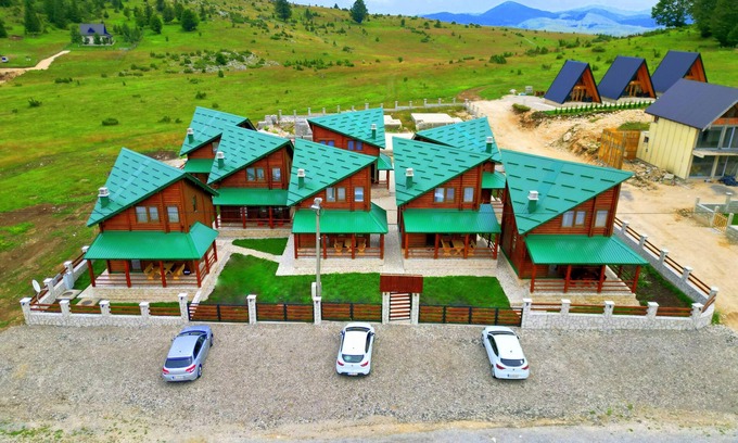 Razvrsje House | Zagrad Homes in Zabljak
