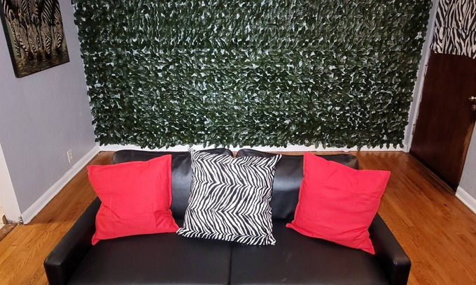 University City House | Zaire's Safari Palace 3 bedroom family friendly home!