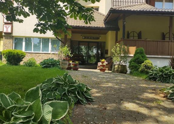 Lesko House | Zajazd u Kmity