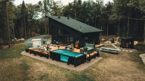 Morin Heights Villa | Zen House 6 - Villas & Spa