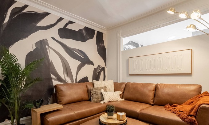 Hochelaga-Maisonneuve Apartment | Zena Habitat V | Parking | AC & Office | WIFI | TV