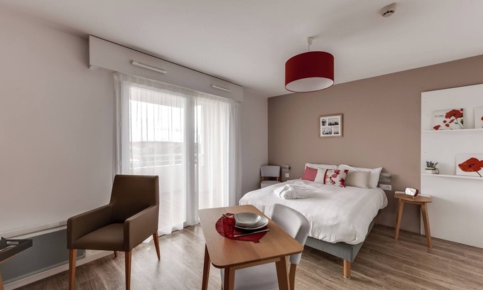 Challans Apartment | Zenao Appart'hôtels Challans