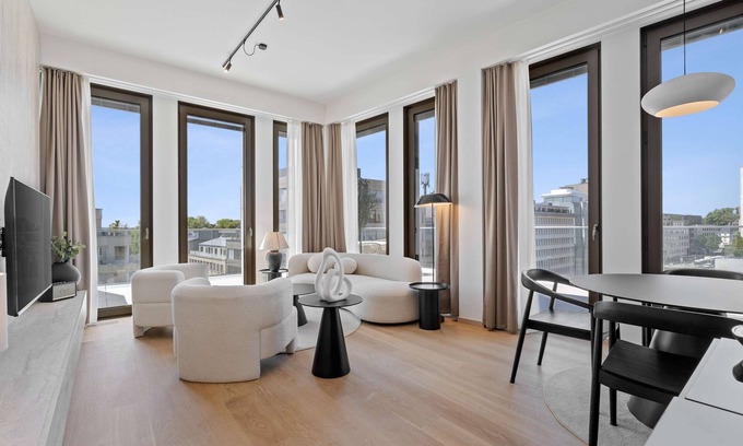 Luxembourg City Apartment | Zenit Royal - Luxury Retreat w Breathtaking Sunset & Concierge